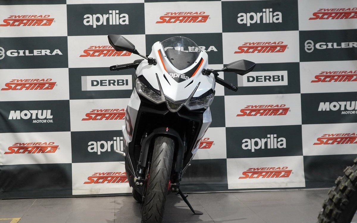 Zum Vergrößern bitte anklicken! Angebot Aprilia RS 457