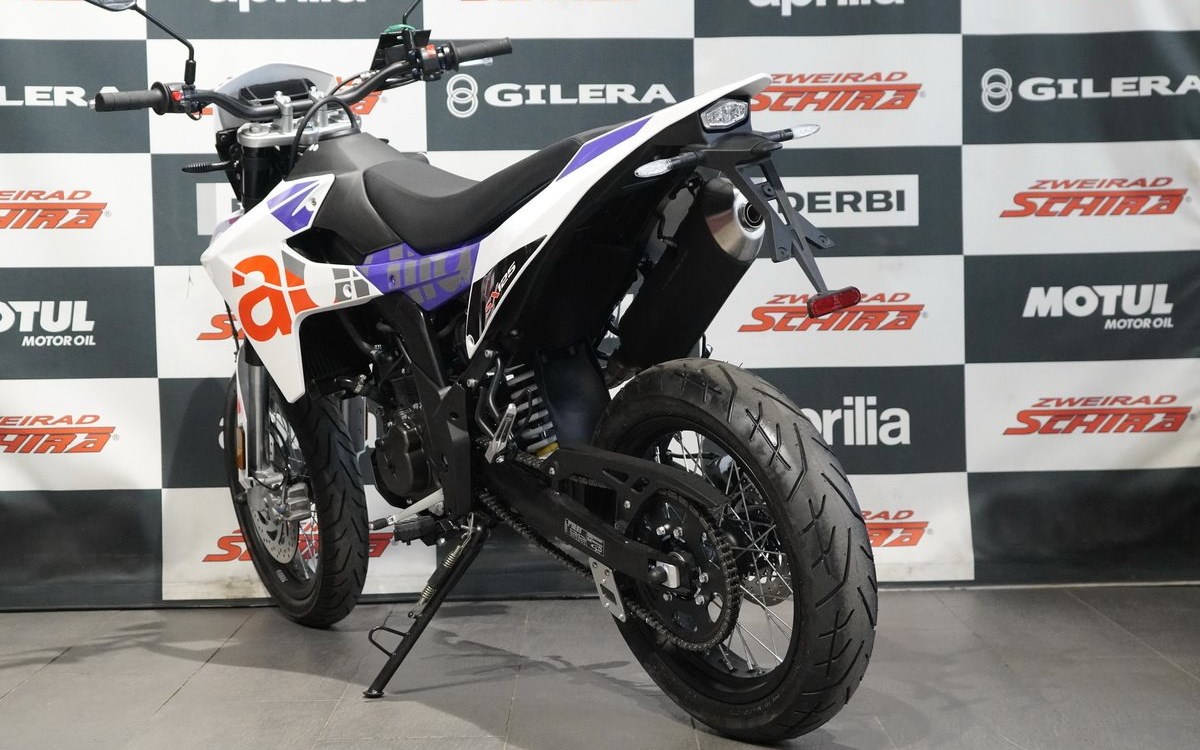 Zum Vergrößern bitte anklicken! Angebot Aprilia SX 125