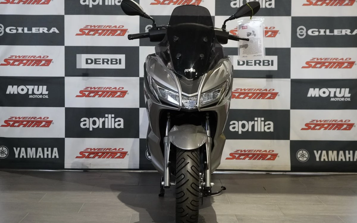 Zum Vergrößern bitte anklicken! Angebot Aprilia SXR 50