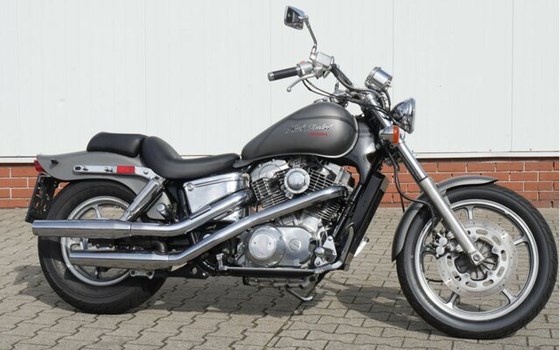 Gebrauchtmotorrad Honda VT1100 C Shadow - Bild 3