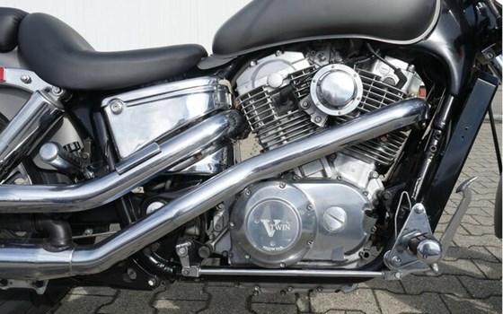 Gebrauchtmotorrad Honda VT1100 C Shadow - Bild 6