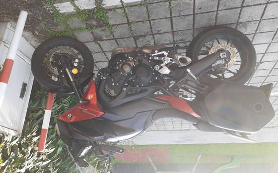 Gebrauchtmotorrad Yamaha Tracer 900 - Bild 1 Gebrauchtmotorrad Yamaha Tracer 900 - Bild 1