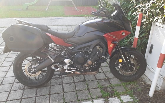Gebrauchtmotorrad Yamaha Tracer 900 - Bild 2 Gebrauchtmotorrad Yamaha Tracer 900 - Bild 2