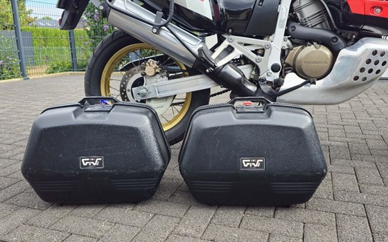 Gebrauchtmotorrad Honda XRV 750 Africa Twin - Bild 4