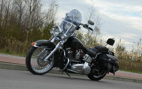 Gebrauchtmotorrad Harley-Davidson Softail Heritage Classic FLHC - Bild 1