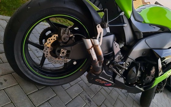 Gebrauchtmotorrad Kawasaki Ninja ZX-10R - Bild 3