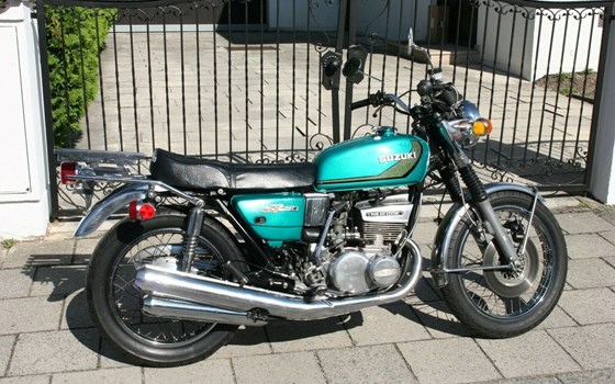 Gebrauchtmotorrad Suzuki GT 550 - Bild 1