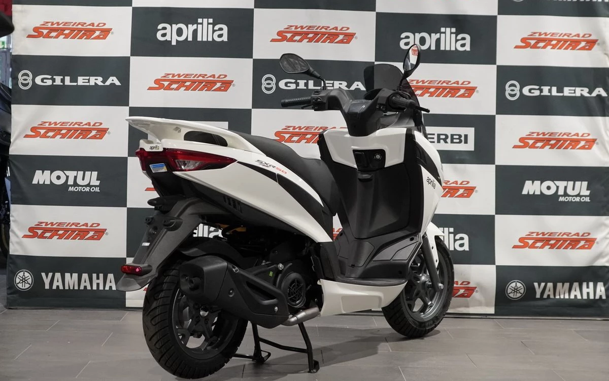 Zum Vergrößern bitte anklicken! Angebot Aprilia SXR 50