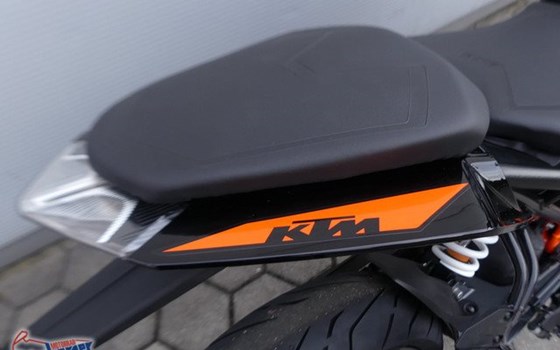 Neufahrzeug KTM 390 Duke - Bild 5
