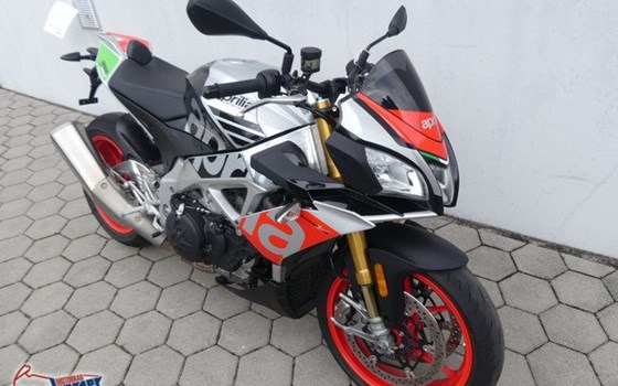 Gebrauchtmotorrad Aprilia Tuono V4 1100 Factory - Bild 2