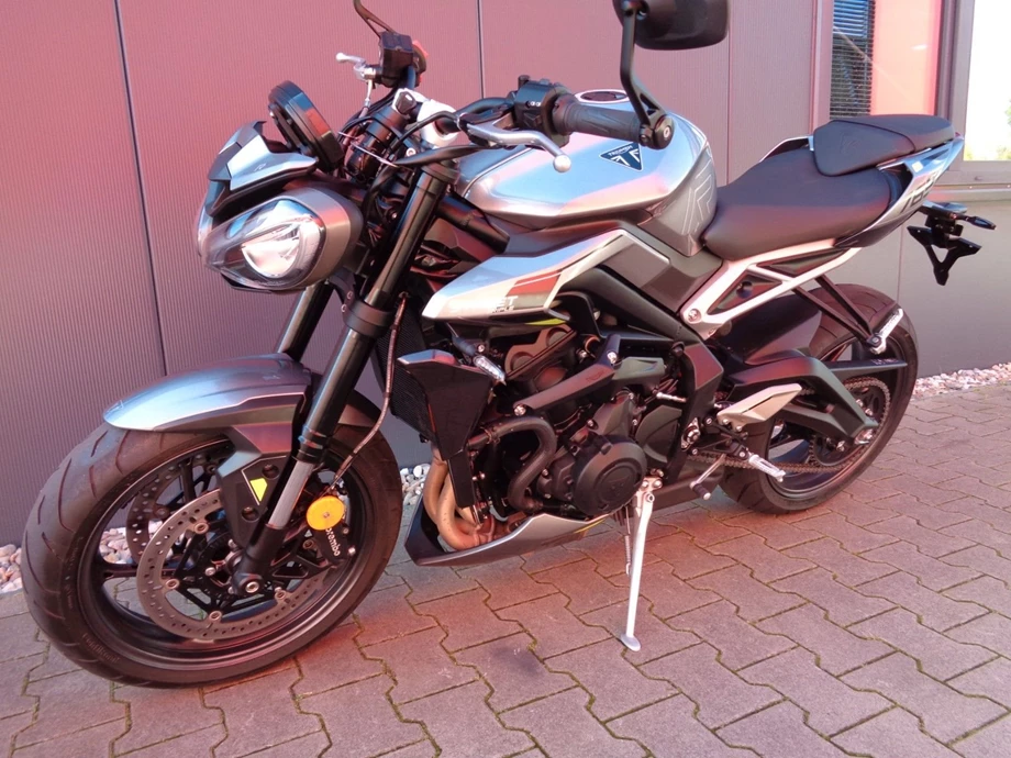 Angebot Triumph Street Triple R Bild 10: Angebot Triumph Street Triple R