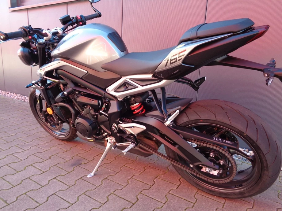 Angebot Triumph Street Triple R Bild 12: Angebot Triumph Street Triple R