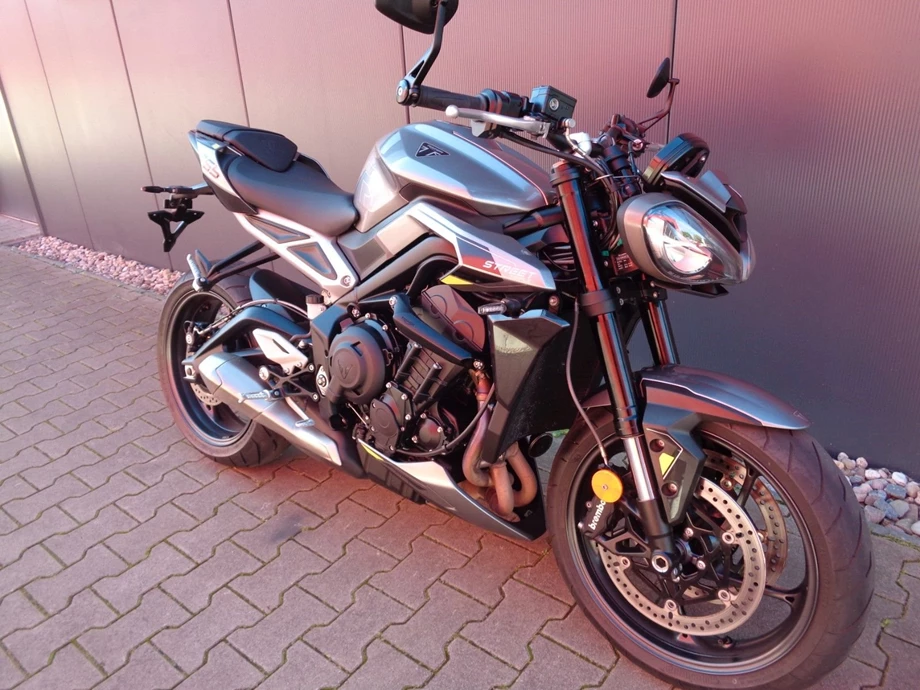 Angebot Triumph Street Triple R Bild 3: Angebot Triumph Street Triple R