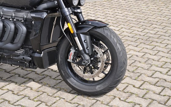 Gebrauchtmotorrad Triumph Rocket 3 Storm R - Bild 3