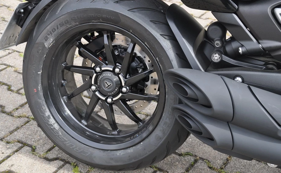 Angebot Triumph Rocket 3 Storm R Bild 5: Angebot Triumph Rocket 3 Storm R