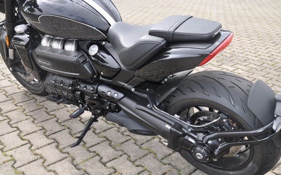 Gebrauchtmotorrad Triumph Rocket 3 Storm R - Bild 7