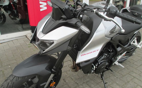 Neufahrzeug Honda CB750 Hornet - Bild 3