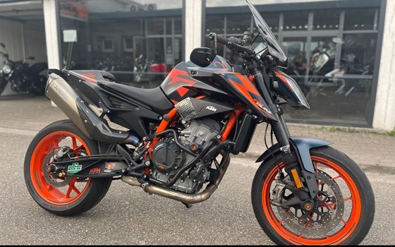 Gebrauchtmotorrad KTM 890 Duke R - Bild 1