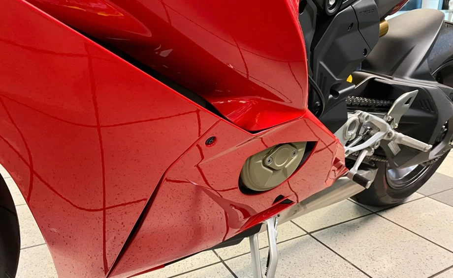 Angebot Ducati Panigale V4 Bild 11: Angebot Ducati Panigale V4
