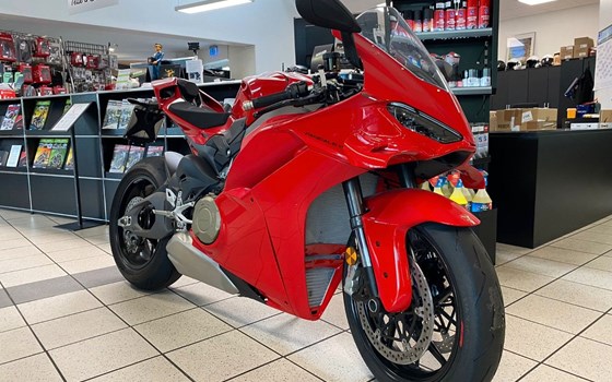 Gebrauchtmotorrad Ducati Panigale V4 - Bild 4