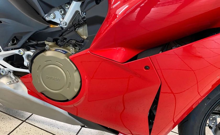 Angebot Ducati Panigale V4 Bild 8: Angebot Ducati Panigale V4