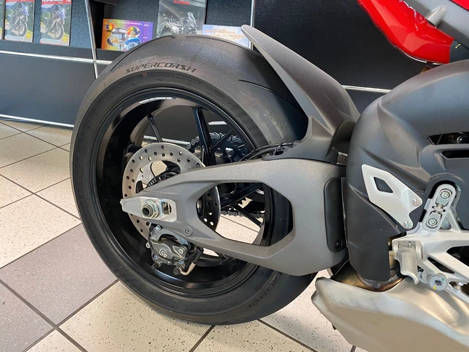 Angebot Ducati Panigale V4 Bild 9: Angebot Ducati Panigale V4