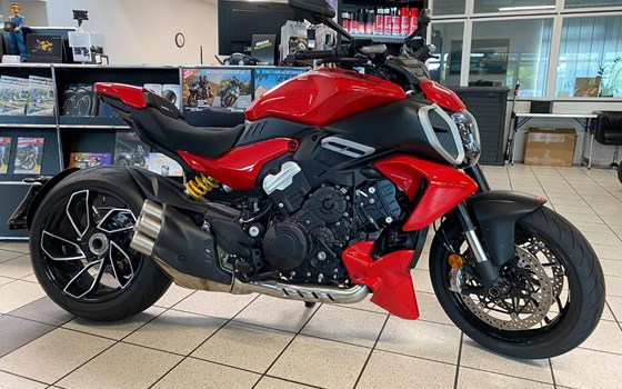 Gebrauchtmotorrad Ducati Diavel V4 - Bild 6