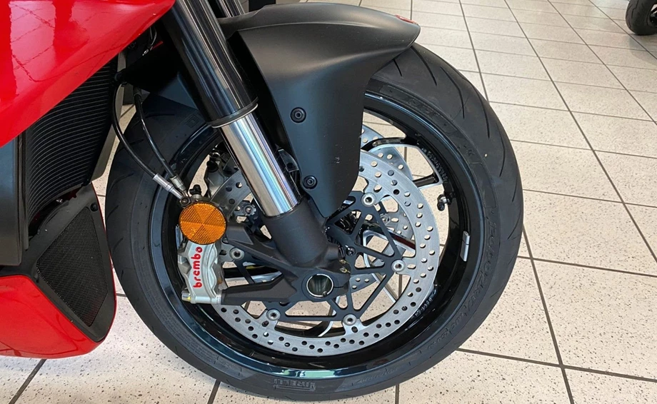 Angebot Ducati Diavel V4 Bild 7: Angebot Ducati Diavel V4