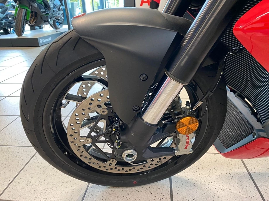 Angebot Ducati Diavel V4 Bild 9: Angebot Ducati Diavel V4