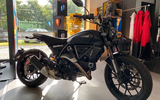 Gebrauchtmotorrad Ducati Scrambler Icon Dark - Bild 1