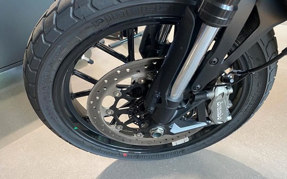 Gebrauchtmotorrad Ducati Scrambler Icon Dark - Bild 5