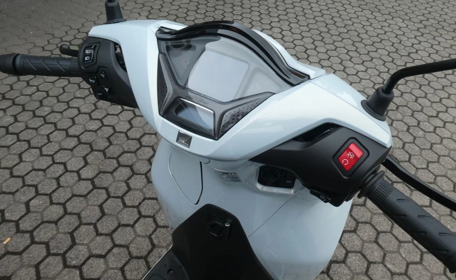 Angebot Honda SH350i Bild 10: Angebot Honda SH350i