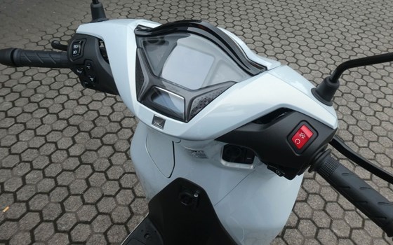 Neufahrzeug Honda SH350i - Bild 10