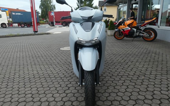 Neufahrzeug Honda SH350i - Bild 3