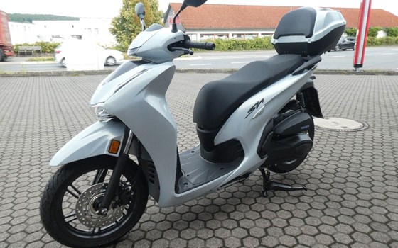 Neufahrzeug Honda SH350i - Bild 4