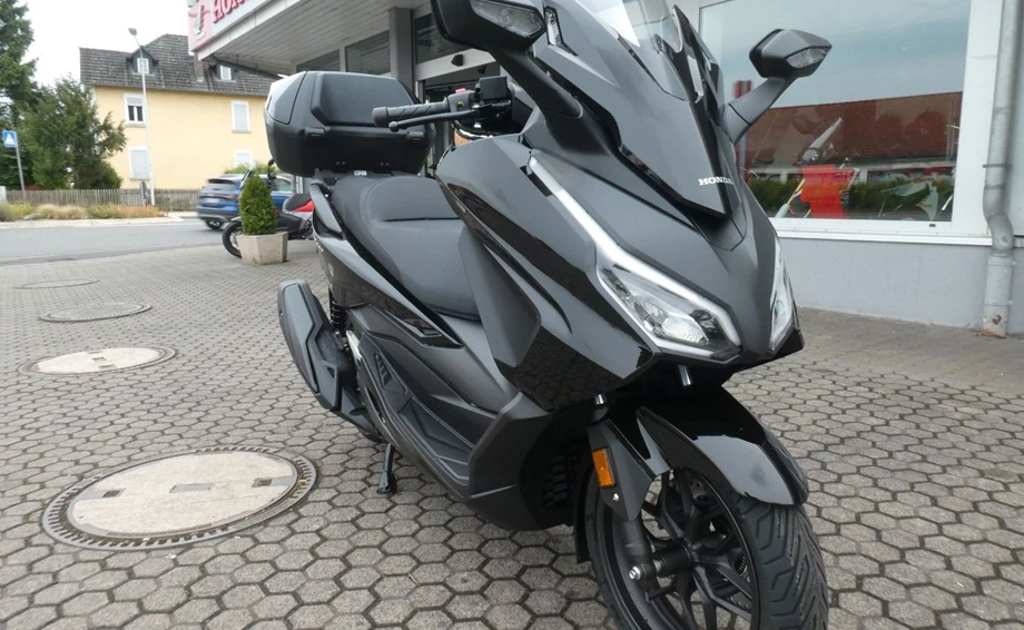 Angebot Honda Forza 350 Bild 2: Angebot Honda Forza 350