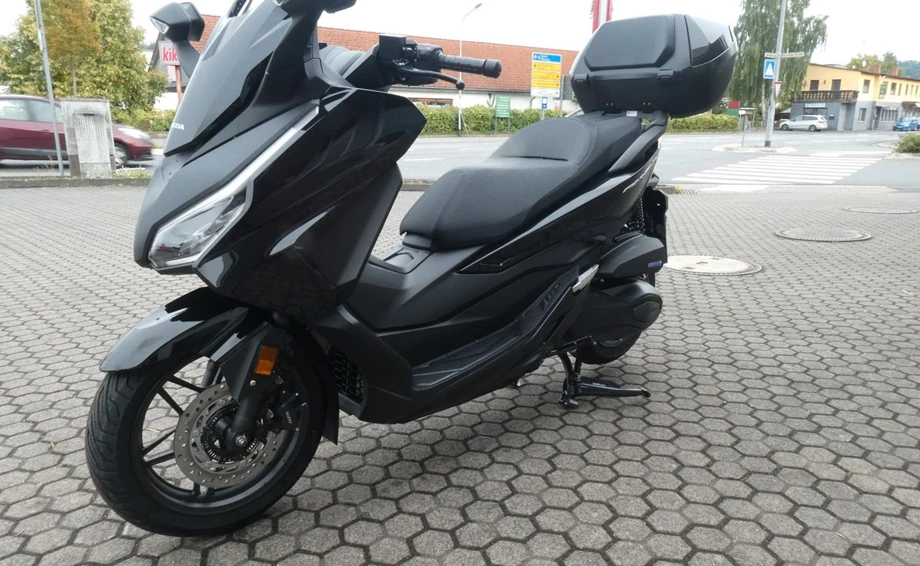 Angebot Honda Forza 350 Bild 4: Angebot Honda Forza 350