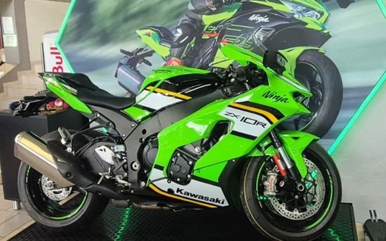Gebrauchtmotorrad Kawasaki Ninja ZX-10R KRT - Bild 1