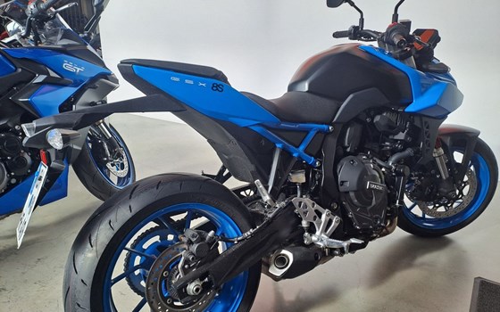 Gebrauchtmotorrad Suzuki GSX-8S - Bild 3