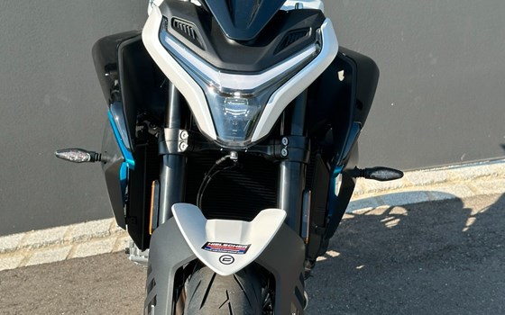 Neufahrzeug CFMOTO 675NK - Bild 24