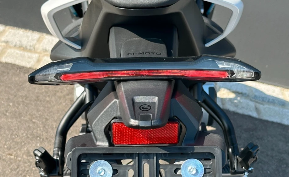 Angebot CFMOTO 675NK Bild 29: Angebot CFMOTO 675NK