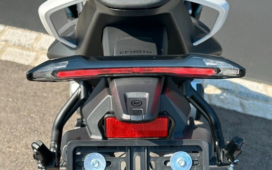 Neufahrzeug CFMOTO 675NK - Bild 29