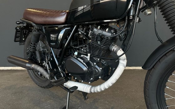 Gebrauchtmotorrad Brixton Cromwell 125 - Bild 16