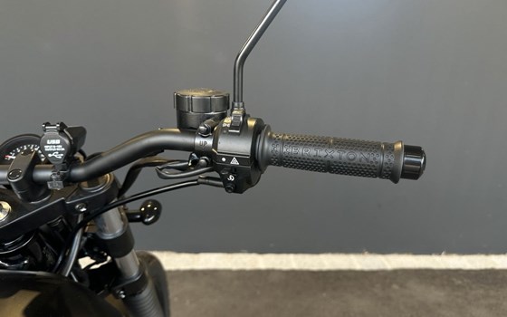 Gebrauchtmotorrad Brixton Cromwell 125 - Bild 22