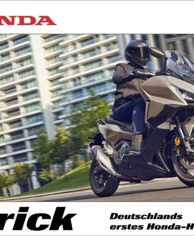 Honda Forza 750