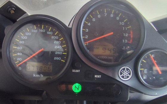 Gebrauchtmotorrad Yamaha FZS 1000 Fazer - Bild 3 Gebrauchtmotorrad Yamaha FZS 1000 Fazer - Bild 3