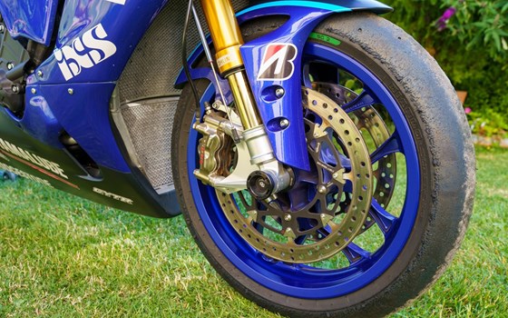Gebrauchtmotorrad Yamaha R1 GYTR - Bild 12 Gebrauchtmotorrad Yamaha R1 GYTR - Bild 12