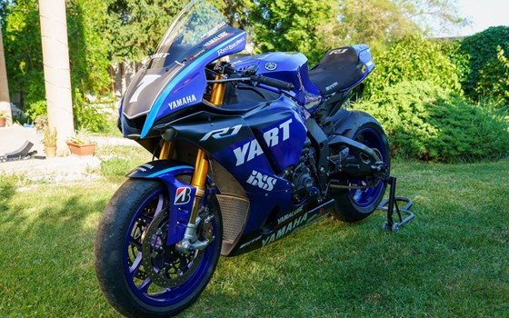 Gebrauchtmotorrad Yamaha R1 GYTR - Bild 3 Gebrauchtmotorrad Yamaha R1 GYTR - Bild 3