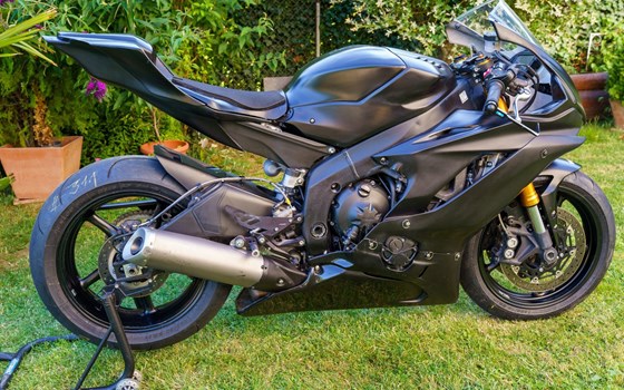 Gebrauchtmotorrad Yamaha R6 RACE - Bild 1 Gebrauchtmotorrad Yamaha R6 RACE - Bild 1