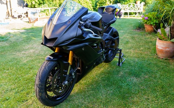Gebrauchtmotorrad Yamaha R6 RACE - Bild 5 Gebrauchtmotorrad Yamaha R6 RACE - Bild 5
